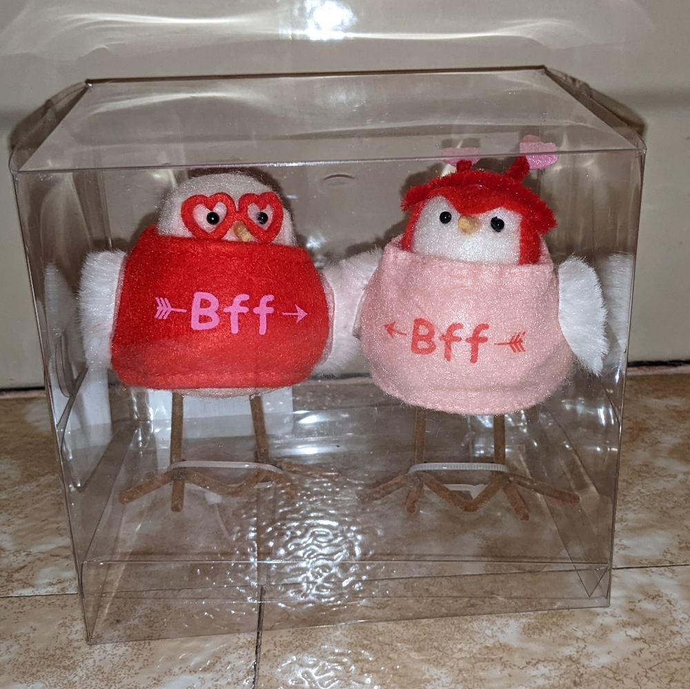 Target Spritz miniature Valentine's Day birds